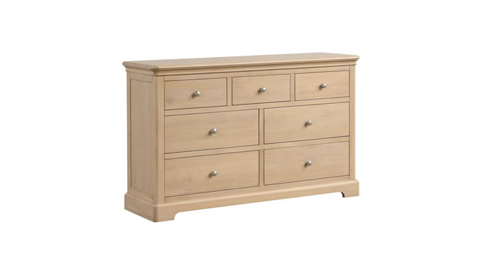 Signature Collection Leamington Oak Bedroom 3 Over 4 Chest